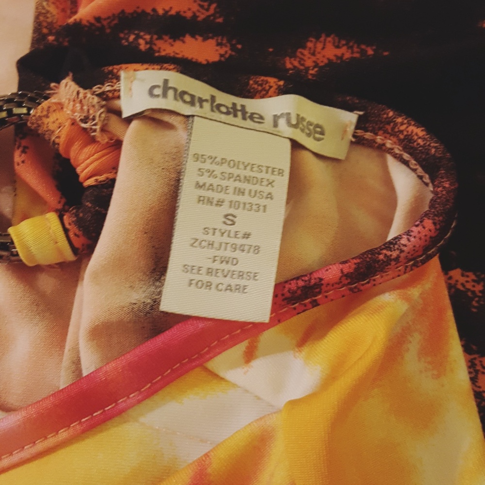 CHARLOTTE RUSSE SLEEVELESS TOP - Picture 5 of 5